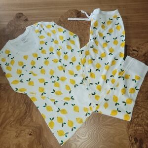 Hanna Andersson Pajama Set with Lemon Print Size Small